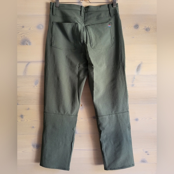 NWT FourLaps Athleisure Evolve Pants Thyme Green Women's size 8 S, size 14 Reg - Picture 2 of 11